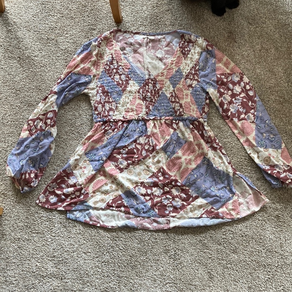 Pastel, Multicolored, V neck, bell sleeved Pheasant Blouse 👚